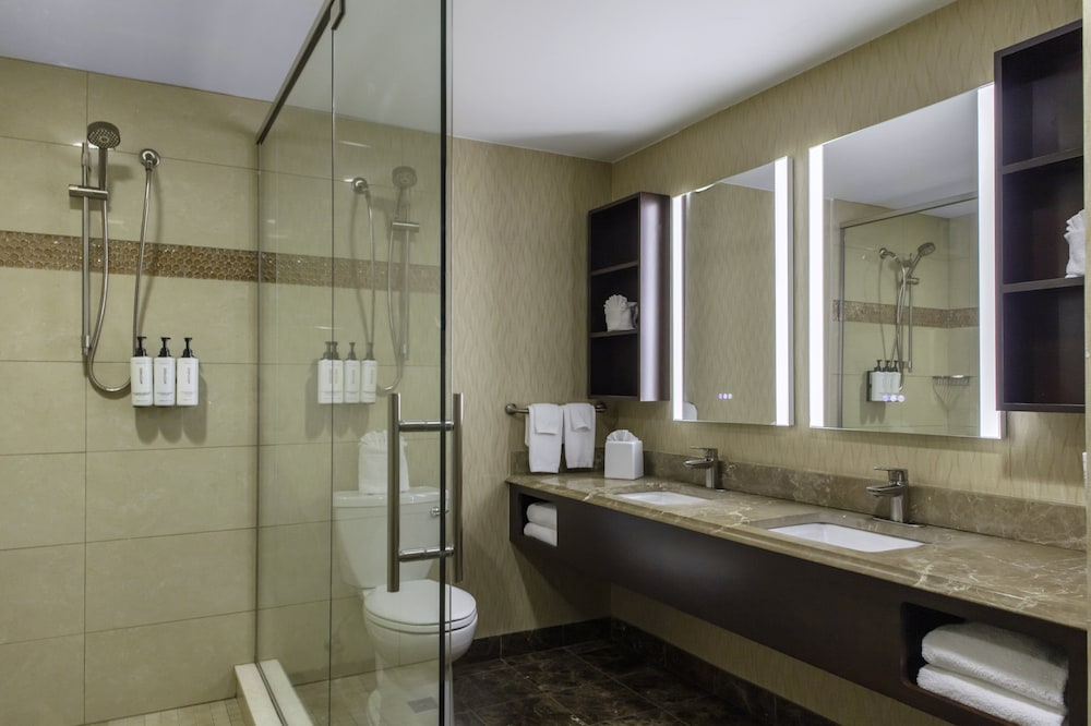 Crowne Plaza Boston Woburn by IHG - photo 5