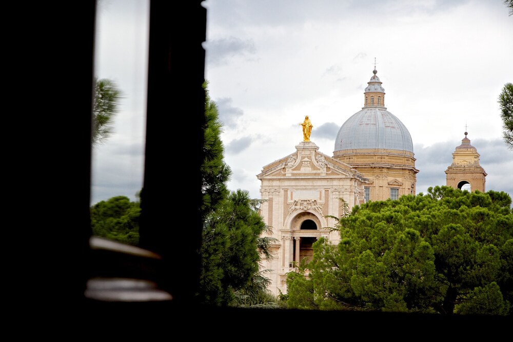 Hotel Donnini in Assisi, Italy