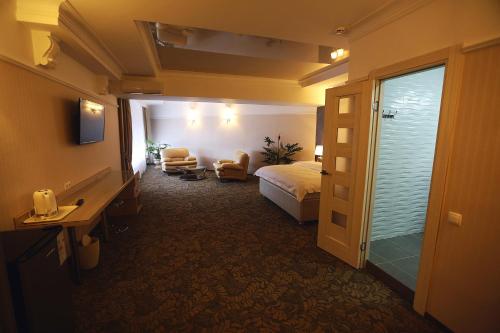 Zolotoy Drakon Apart Hotel — 5-Star Luxury Hotel in Orenburg, Russia
