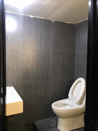 Rod Fai Fah Apartment