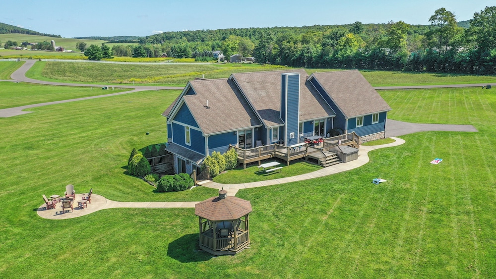 License to Chill — hotel in Swanton