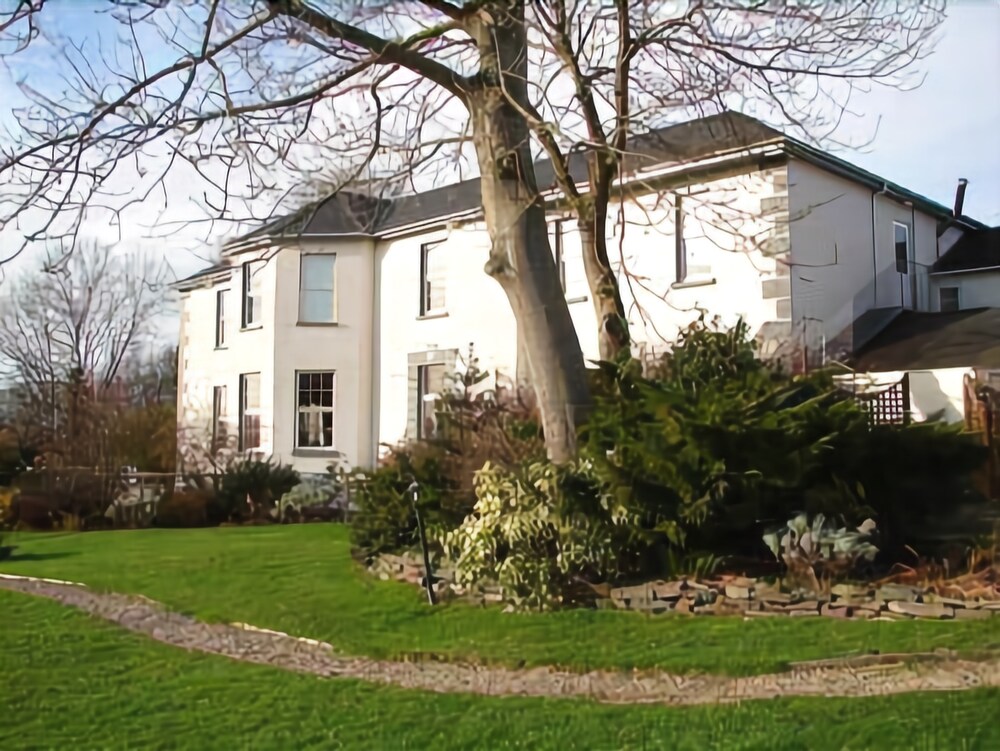 TyGlyn Restaurant & Conference Centre in Lampeter, United Kingdom