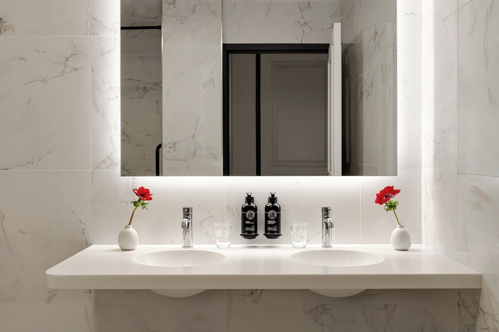 The Chemists Club Hotel - photo 47