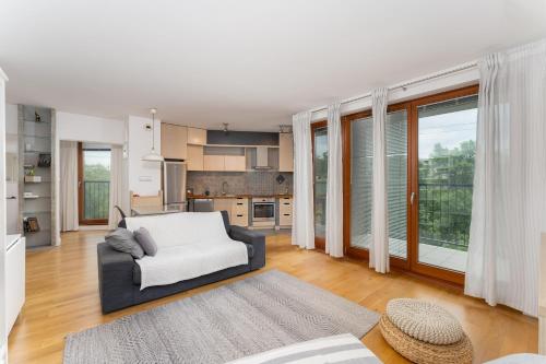 Wilga Park Homely Apartment by BookingHost — 4-Star Luxury Hotel in Krakow, Poland