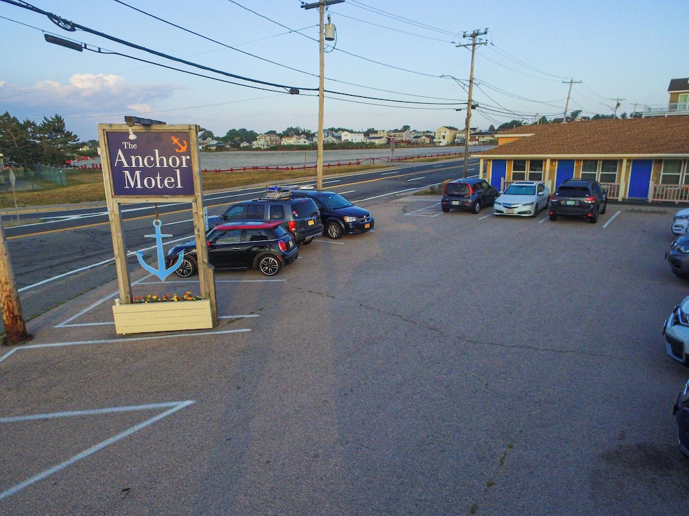 The Anchor Motel - photo 35