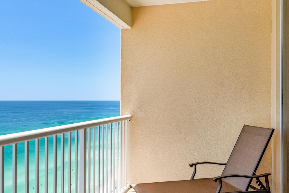 Majestic Beach Towers 2 1905 - photo 17