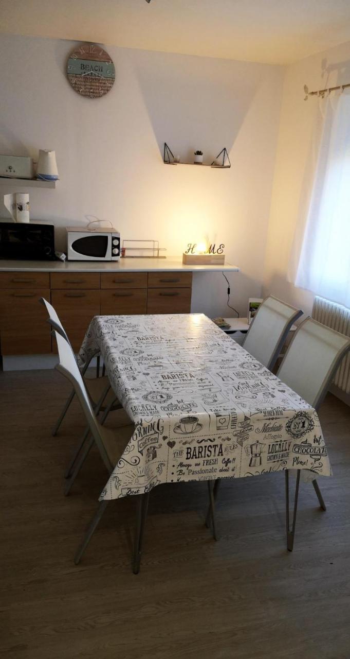 Hote Il Etait Une Fois — hotel in Hesdin