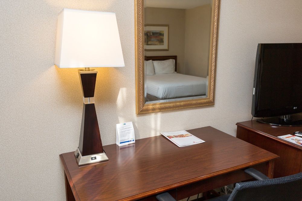 Holiday Inn Express At Drake University - photo 28