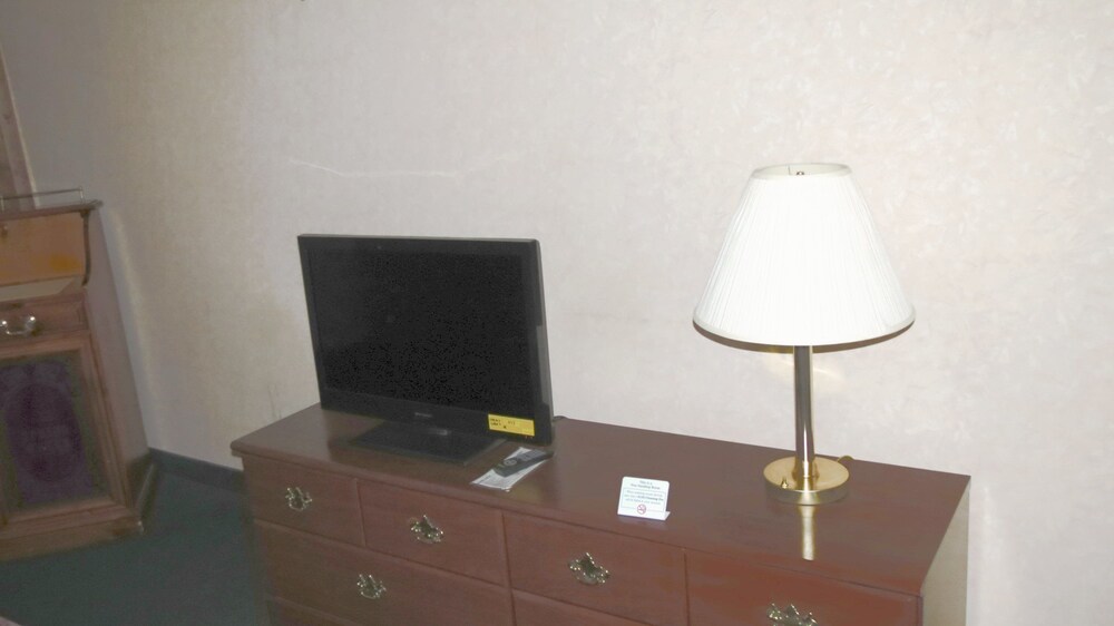 West Park Inn - photo 13