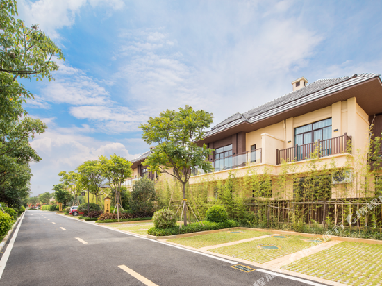 AoYuanXinHua House in Yingcheng, People's Republic of China