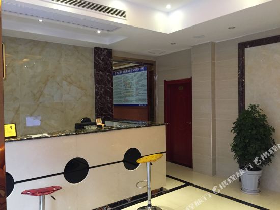 Baofeng Business Hotel — hotel in Zhushan