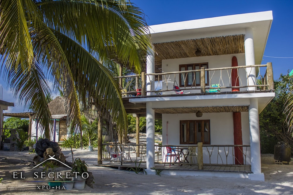 Xpuha Ocean View Upstairs in Unknown City, Mexico