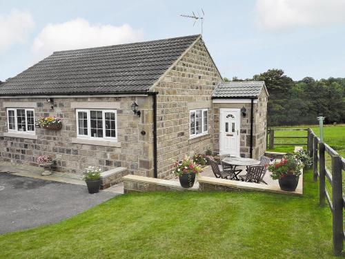 Cherry Blossom Cottage — 4-Star Luxury Hotel in Harrogate, United Kingdom