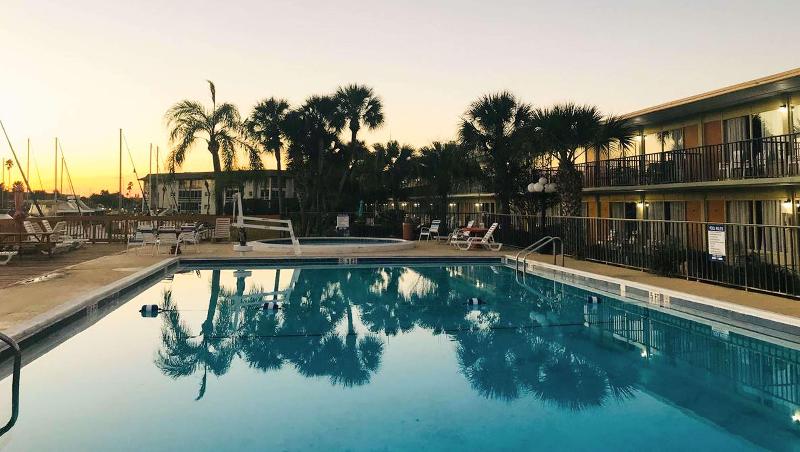 Magnuson Hotel Waterfront Marina New Port Richey - photo 7