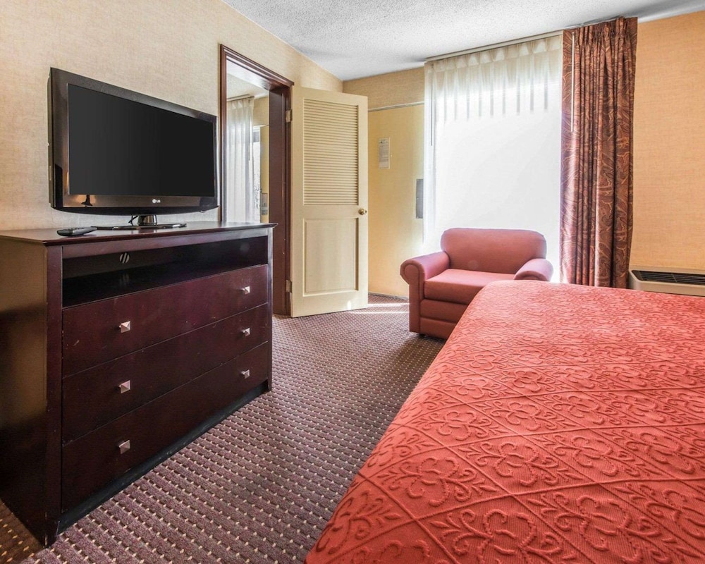 Quality Inn & Suites Erie near Casino - photo 24