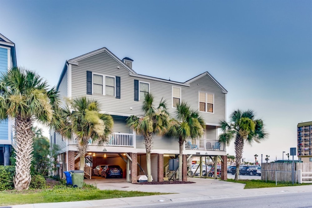 An Amazing Surfside Beach Escape - photo 55