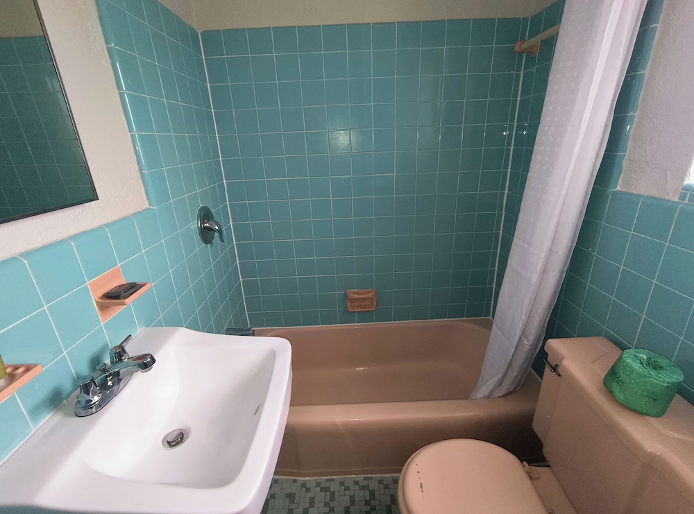 Monaco Motel Wildwood Beach & Boardwalk - photo 17