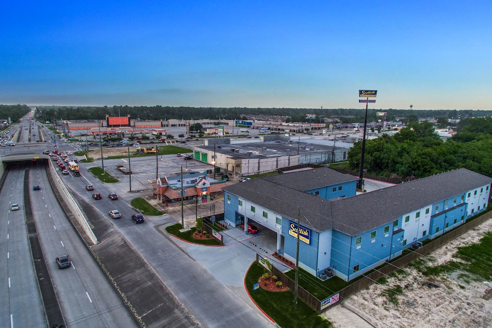 Scottish Inns & Suites Houston TX - photo 43