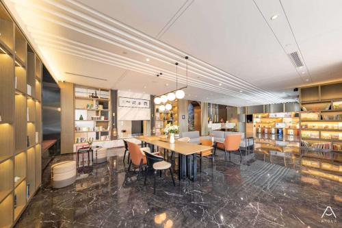 Atour Hotel South Jinan Industrial Road CBD in Jinan, People's Republic of China