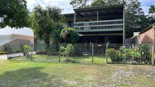 Tropical Paradise In Ibis Av in Hawks Nest, Australia