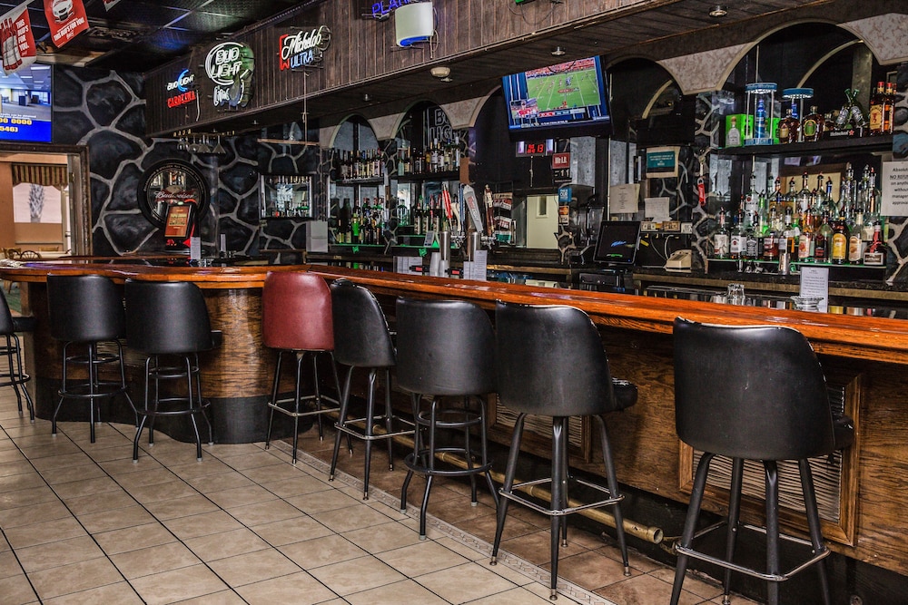 Florence Express Inn - photo 17
