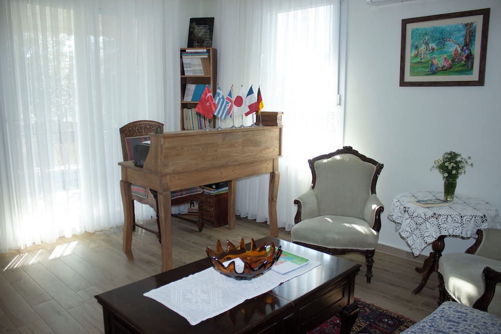 Cunda Gunes — Ayvalik — photo 2