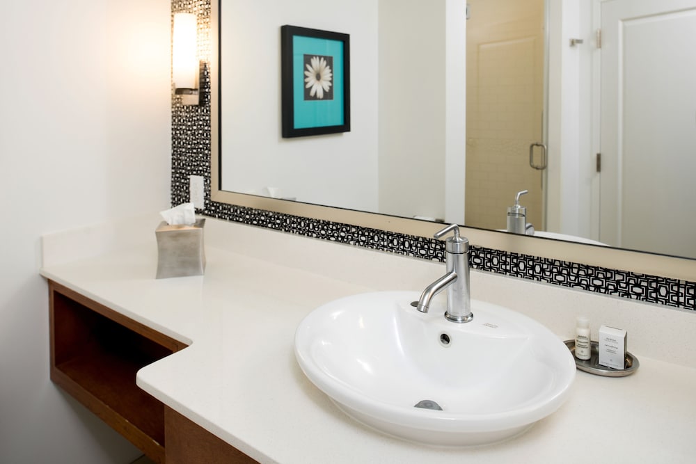 Hotel Indigo Columbus Architectural Center by IHG - photo 20