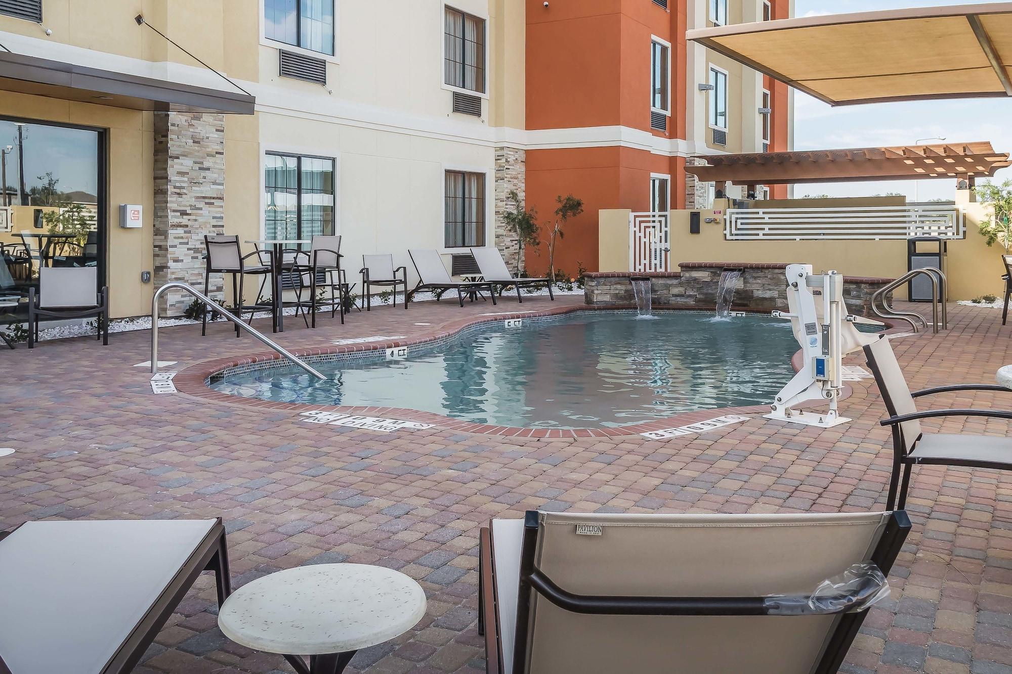 Comfort Inn Edinburg South - photo 13