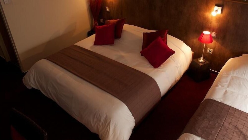 La Table De Cana - carbon neutral hotel in Gradignan