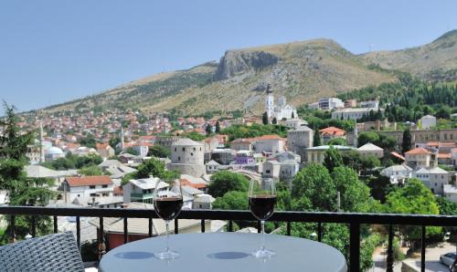 Captain's Luxury Apartments — 4-Star Luxury Hotel in Mostar, Bosnia and Herzegovina