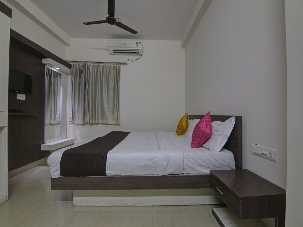 OYO 12305 Raj Residency in Siliguri, India
