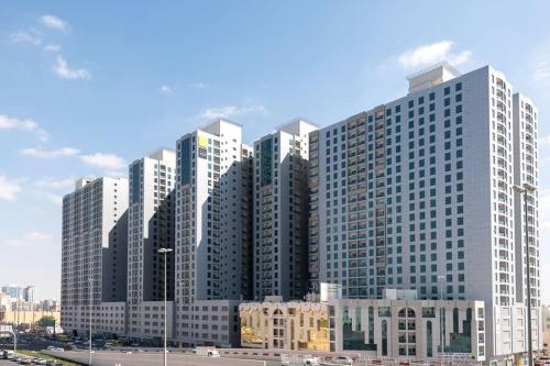 Cheap Holiday Home — 4-Star Luxury Hotel in Ajman City, United Arab Emirates
