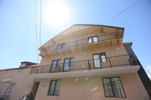 Soncho Kazbegi — hotel in Step'antsminda