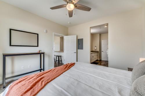 Luxury Retreat King Beds Hot Tub & Pool Family & Remote Work Friendly