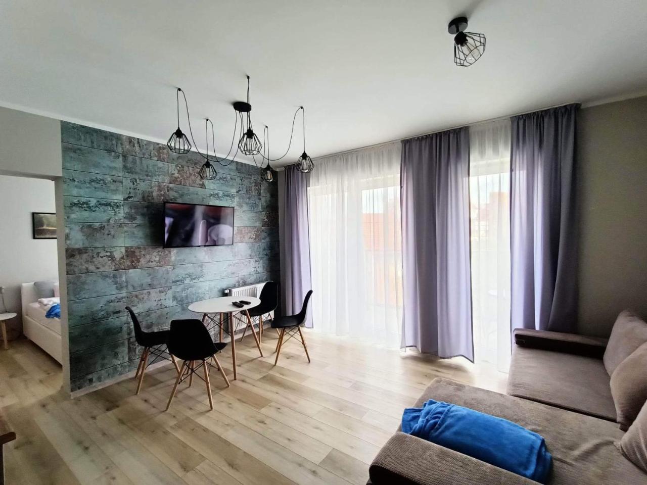 Ełcka Bryza — 4-Star Luxury Hotel in Elk, Poland