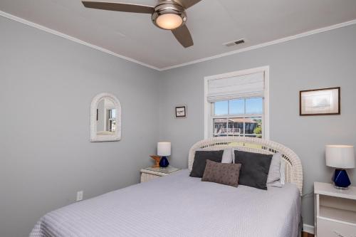 God is Nigh by Oak Island Accommodations - photo 16
