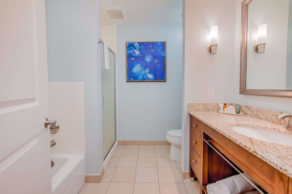 Hilton Pensacola Beach - photo 108