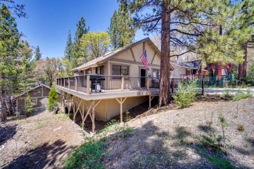 The Drowsy Den With Firepit & BBQ Plus Large Patio