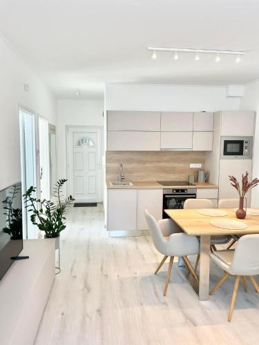 Cashmere Premium Apartment — 4-Star Luxury Hotel in Siofok, Hungary