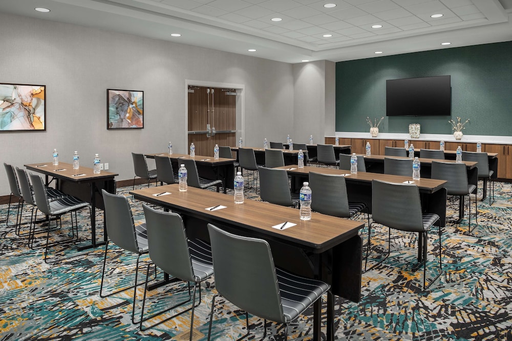 Home2 Suites by Hilton Orlando Southeast Nona - photo 38