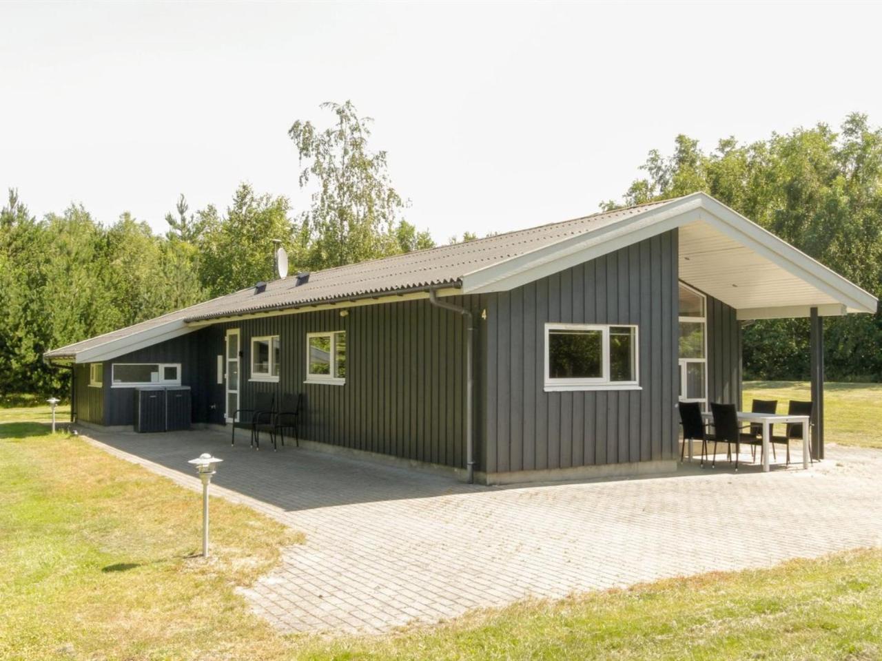 Holiday Home Barne 4km from the sea by Interhome — 4-Star Luxury Hotel in Saeby, Denmark