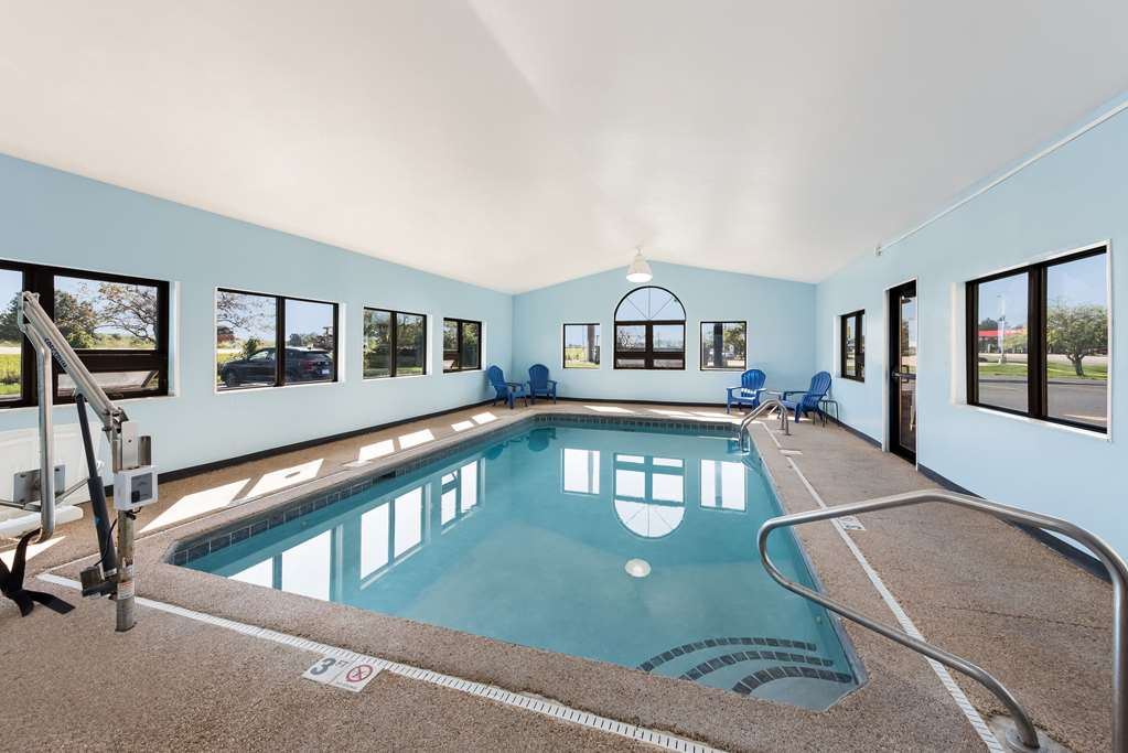 Quality Inn Upper Sandusky - photo 29