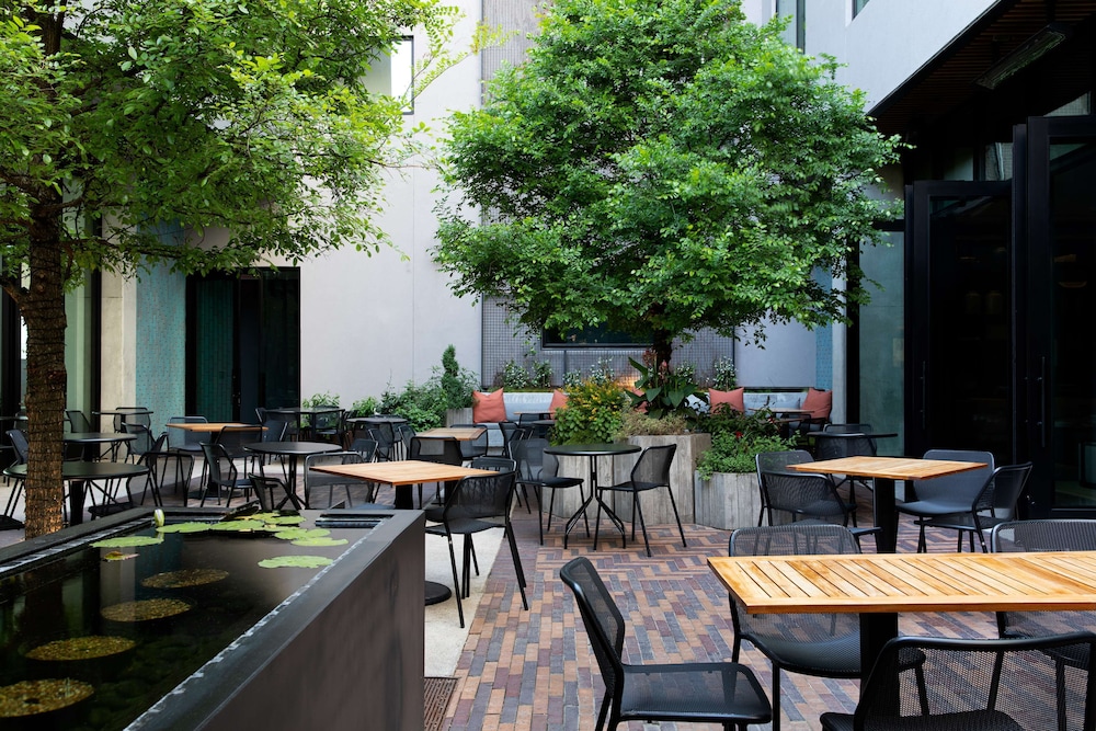 Canopy by Hilton Austin Downtown - photo 24