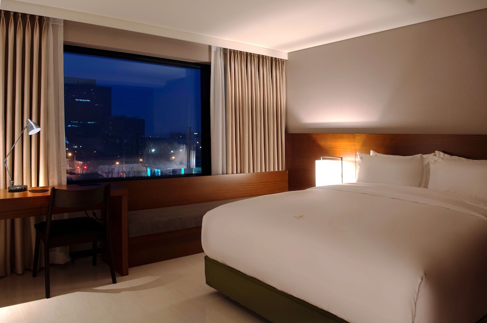 Top Cloud Hotel — hotel in Gwangju
