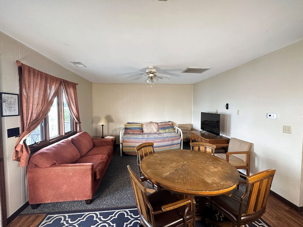 Alhonna Resort LLC - photo 142