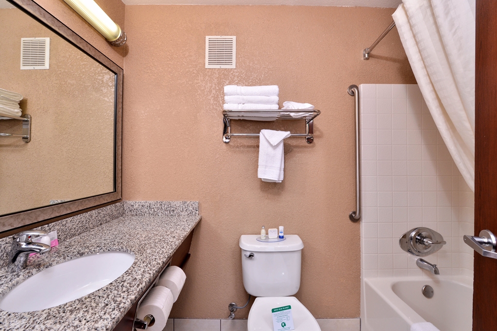 Best Western Wilsonville Inn & Suites - photo 23