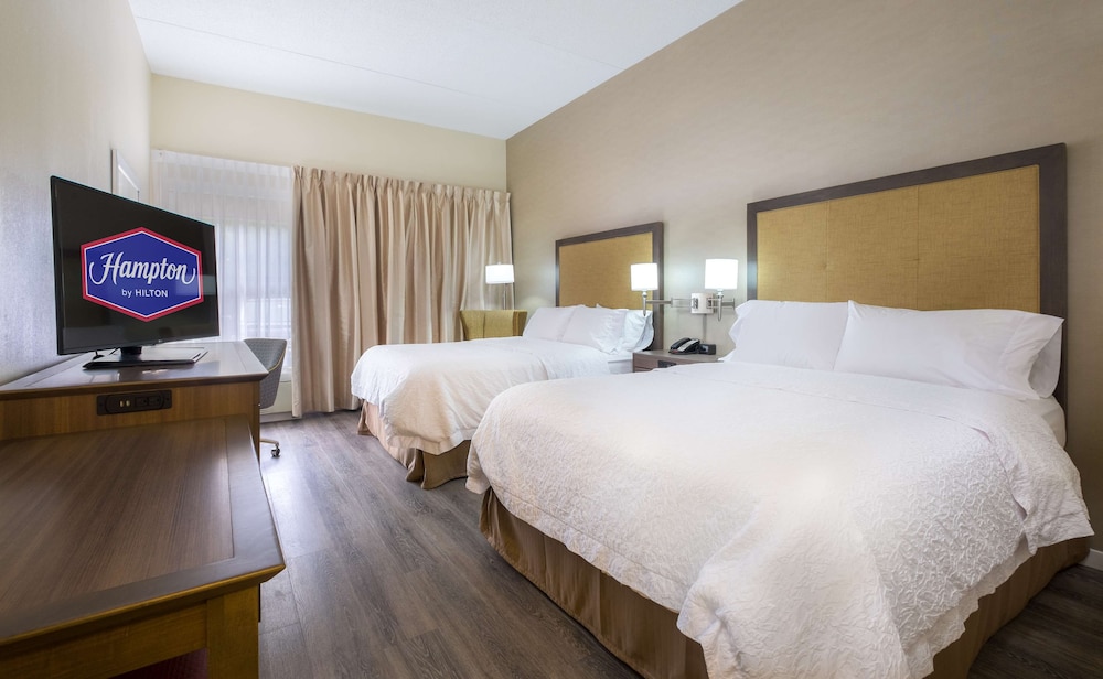 Hampton Inn Freeport Brunswick - photo 22
