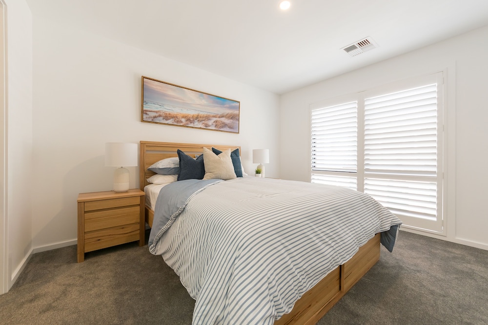 Sandcastle 26a Winsor Street — Merewether — photo 4