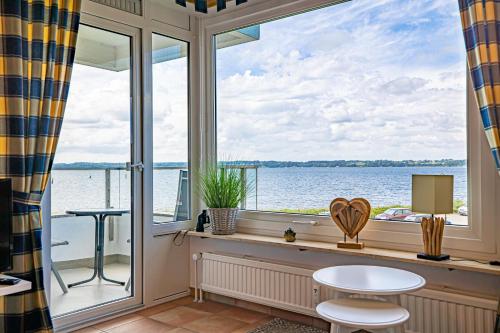 fewo1846 MeerSinne Stilvolle Wohnung mit Balkon und Meerblick — 4-Star Luxury Hotel in Gluecksburg, Germany