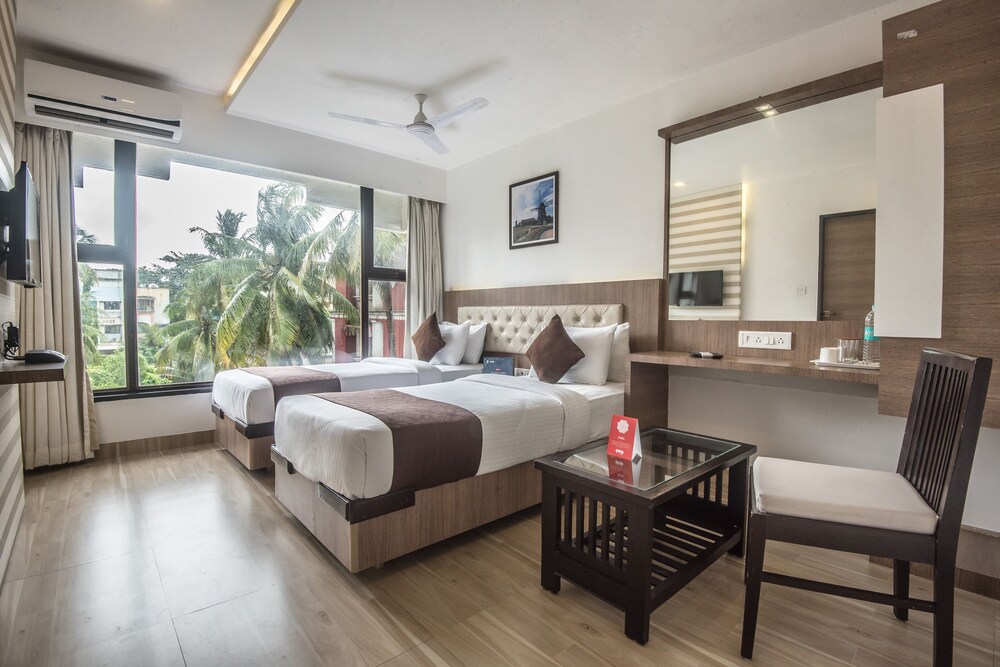 Edition O 30007 Crown Inn Panvel in Panvel, India